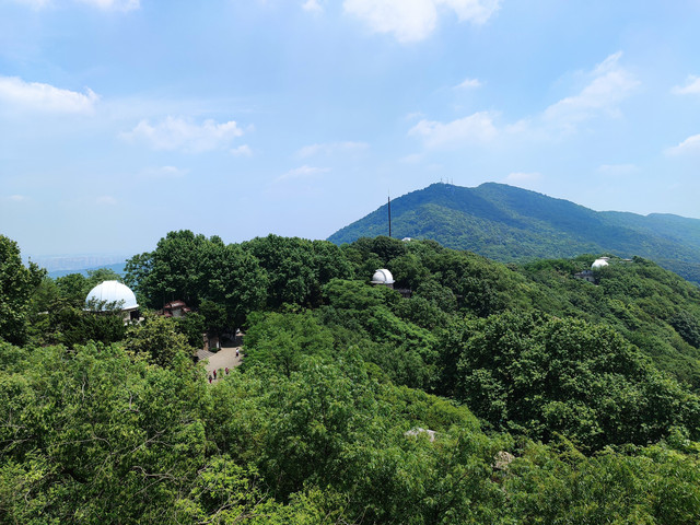 A scenic view of Nanjing Guoli Zijinshan Tianwentai Jiuzhi