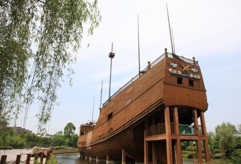 Experience the Cultural Depth of Nanjing Longjiang Chuanchang Yizhi