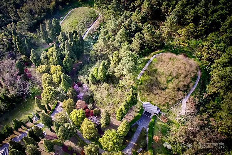 A scenic view of Nanjing Nantang Erling