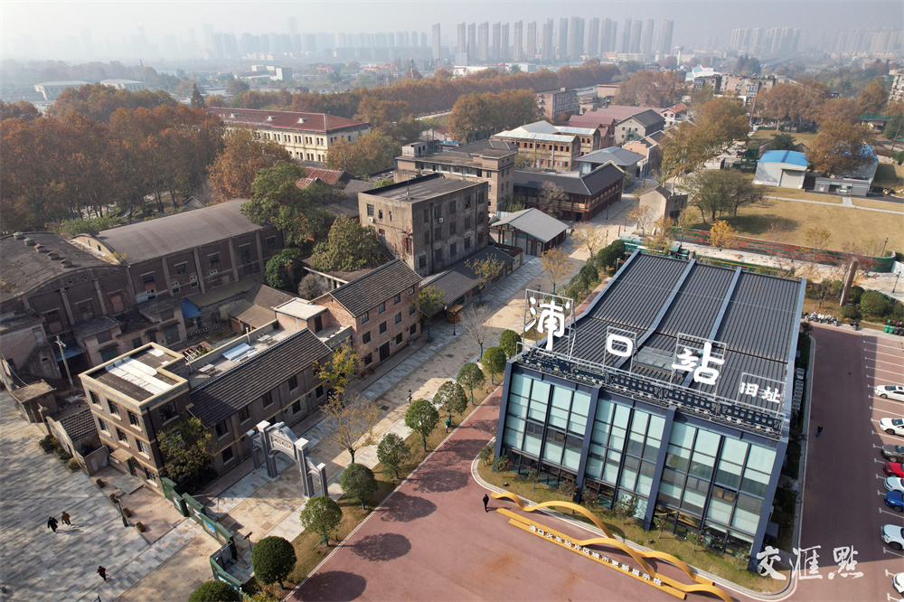 A scenic view of Nanjing Pukou Huochezhan Jiuzhi