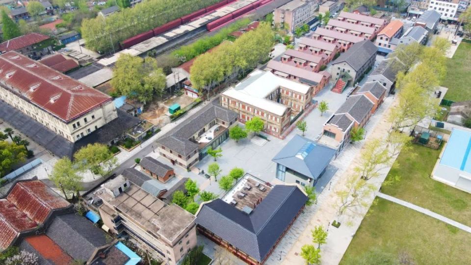 A scenic view of Nanjing Pukou Huochezhan Jiuzhi
