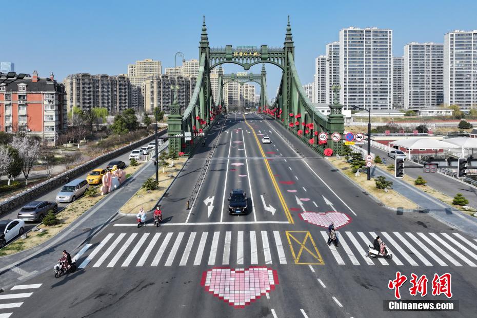 A scenic view of Nanjing Putangqiao