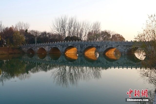 A scenic view of Nanjing Qiqiaoweng