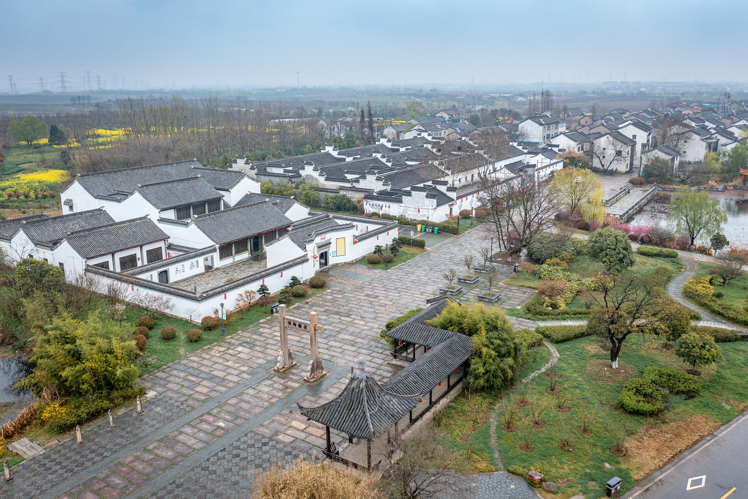 A scenic view of Nanjing Yangliucun Gu Jianzhuqun