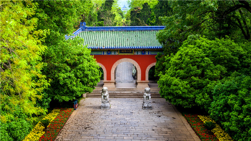 A scenic view of Nanjing Zhongshan Jianzhu Yizhi