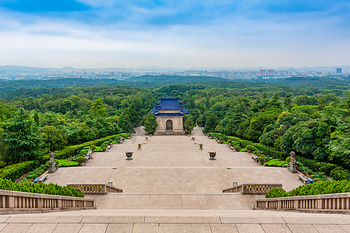 A scenic view of Nanjing Zhongshan Jianzhu Yizhi