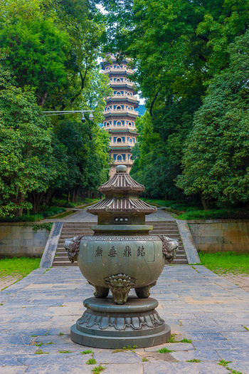 A scenic view of Nanjing Zhongshan Jianzhu Yizhi