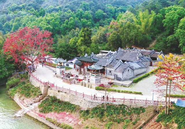 A scenic view of Nanning Dingsishan Yizhi