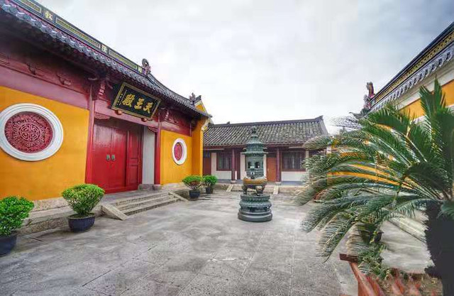 A scenic view of Nanping Baoyansi Dadian