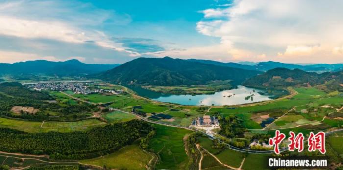A scenic view of Nanping Chengchun Hancheng Yizhi