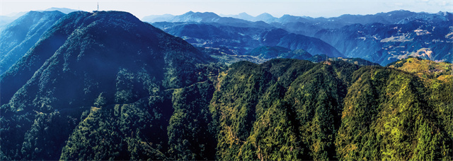 A scenic view of Nanping Wuyishan Min Gan Guyidao