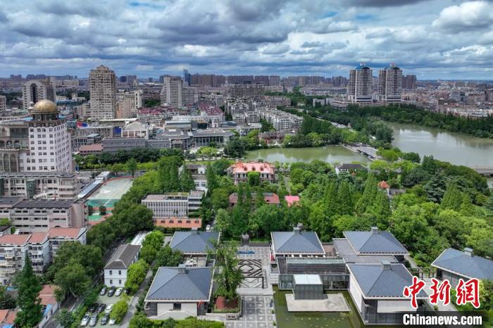 A scenic view of Nantong Hangongguan