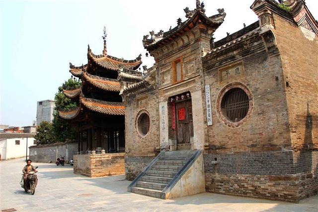 A scenic view of Nanyang Jingziguangujianzhuqun