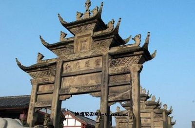 A scenic view of Neijiang Longchang Shipaifang