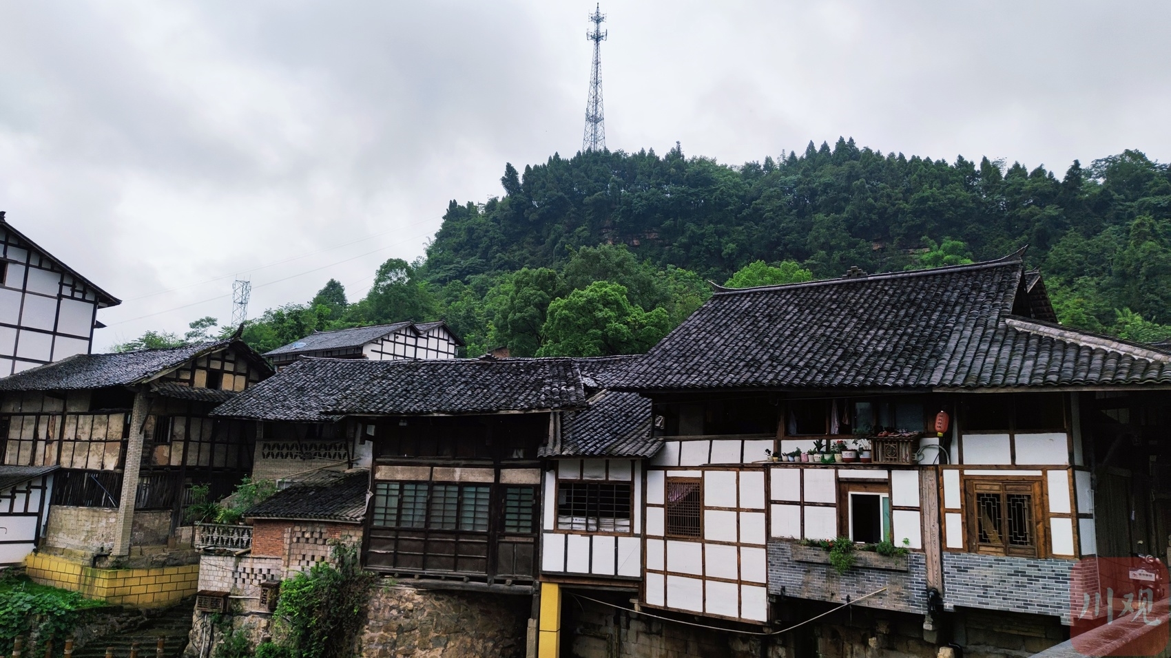 A scenic view of Neijiang Yanshenmiao