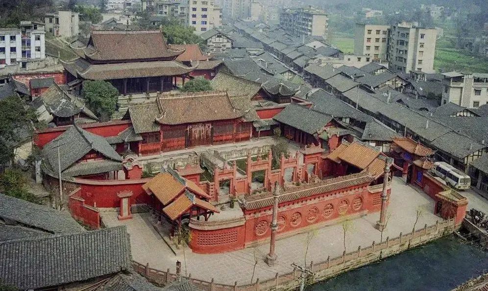 A scenic view of Neijiang Zizhong Wenmiao Wu Miao