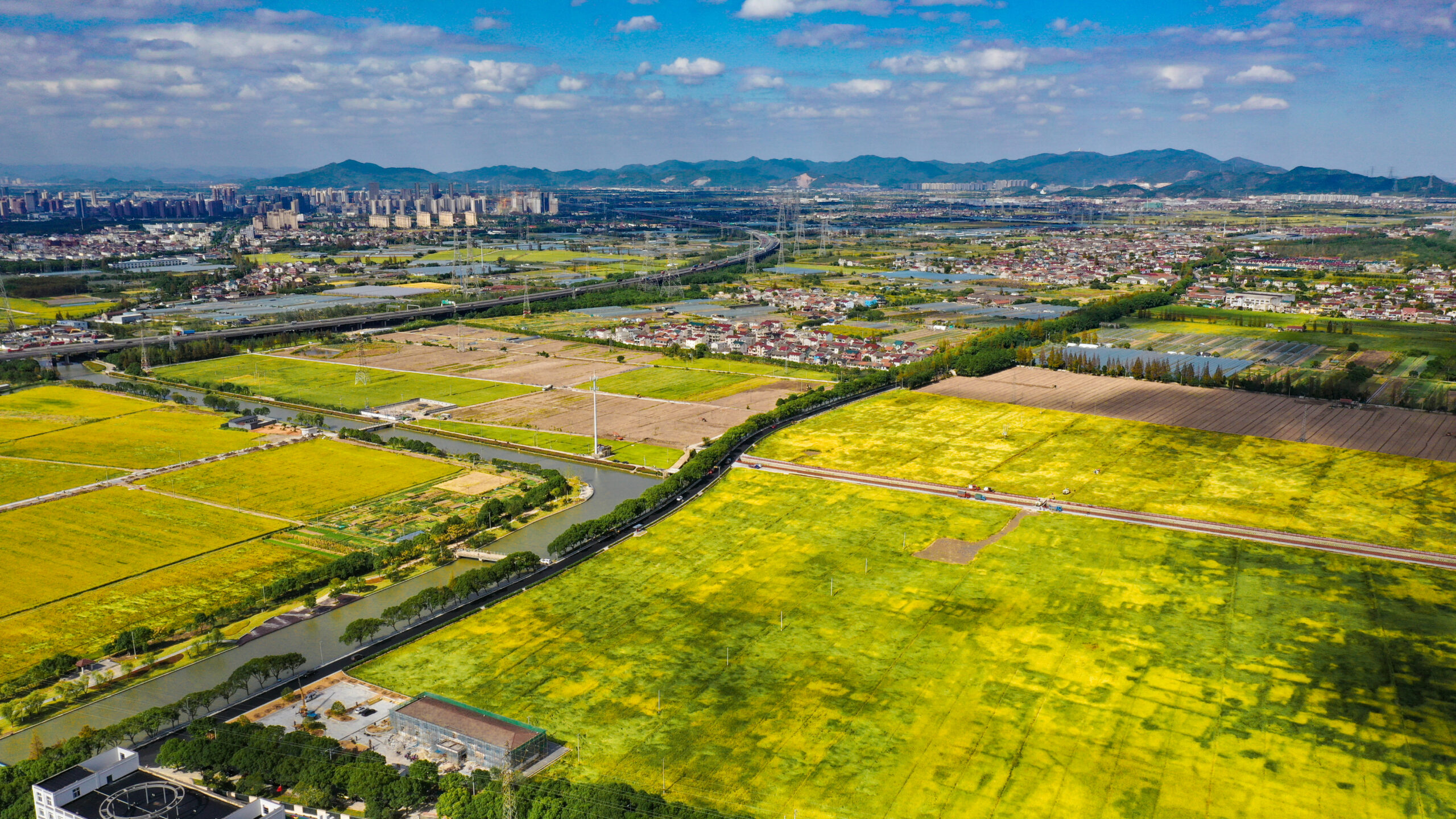 A scenic view of Ningbo Linzhai