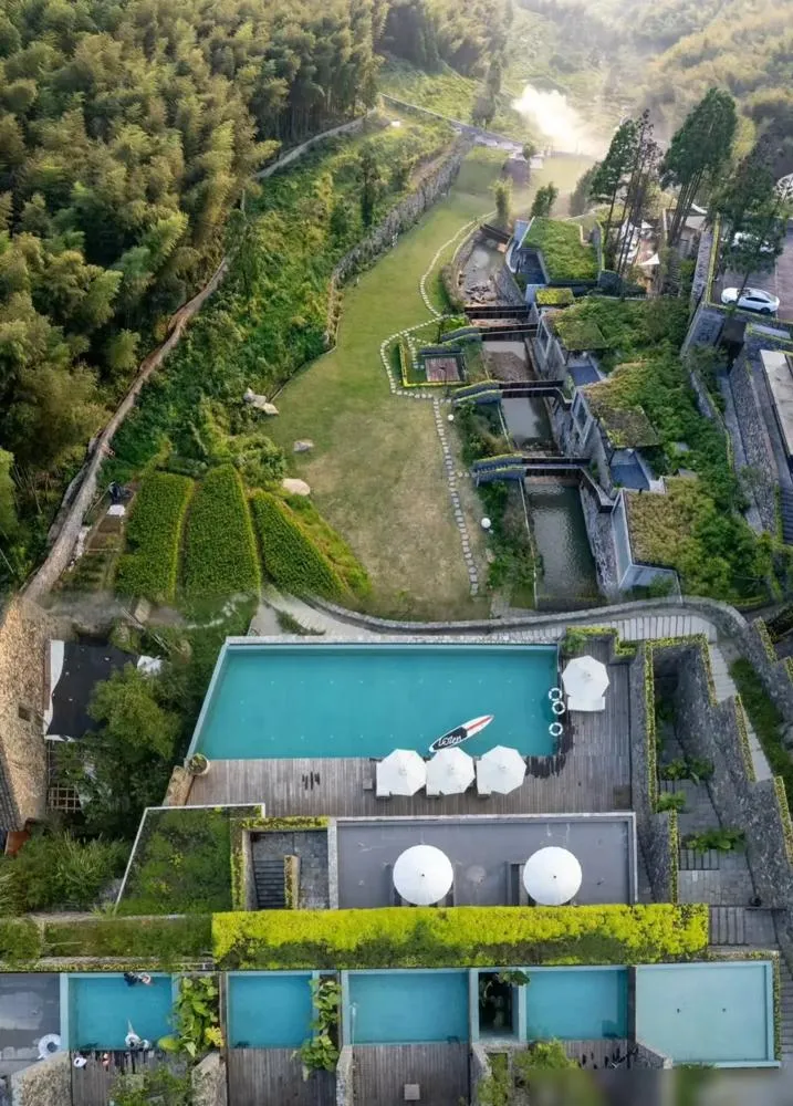 A scenic view of Ningbo Linzhai