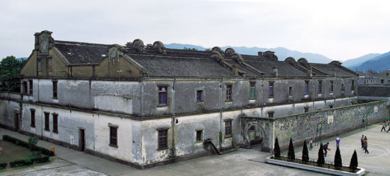 A scenic view of Ningbo Longshan Yushi Jiuzhai Jianzhuqun