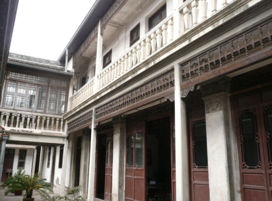 A scenic view of Ningbo Longshan Yushi Jiuzhai Jianzhuqun