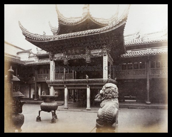 A scenic view of Ningbo Qingan Huiguan
