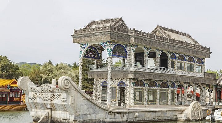 A scenic view of Ningbo Tianluoshan Yizhi