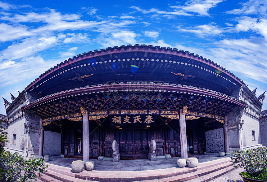 A scenic view of Ningbo Tianyige
