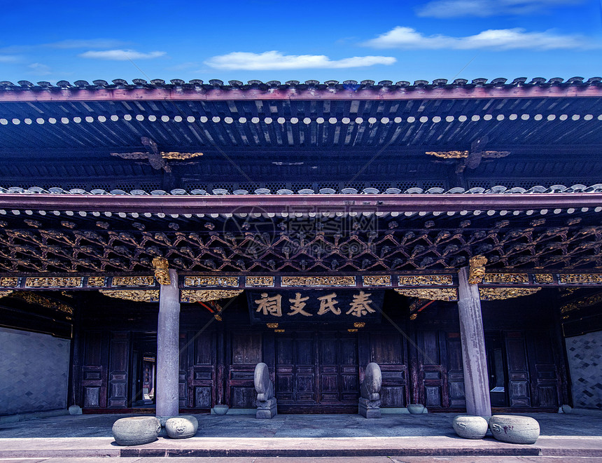 A scenic view of Ningbo Tianyige