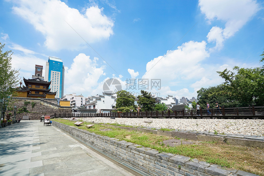 A scenic view of Ningbo Yongfengku Yizhi