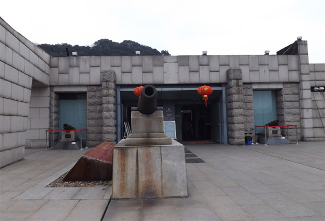 A scenic view of Ningbo Zhenhaikou Haifang Yizhi