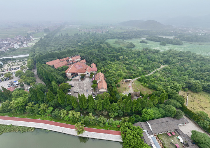 A scenic view of Ningbo Zishan Yizhi