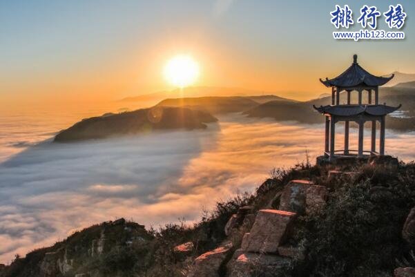 A scenic view of Ningde Fuan Huangshi Citang