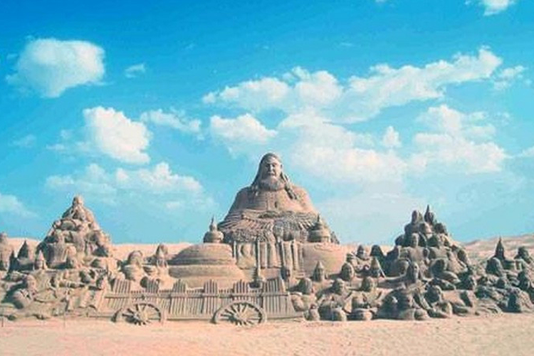 A scenic view of Ordos Zhuozishanyanhuaqun