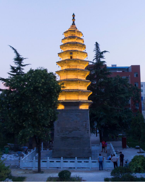 A scenic view of Pingdingshan Faxingsita