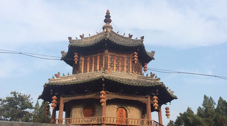 A scenic view of Pingdingshan Jiaxianwenmiao