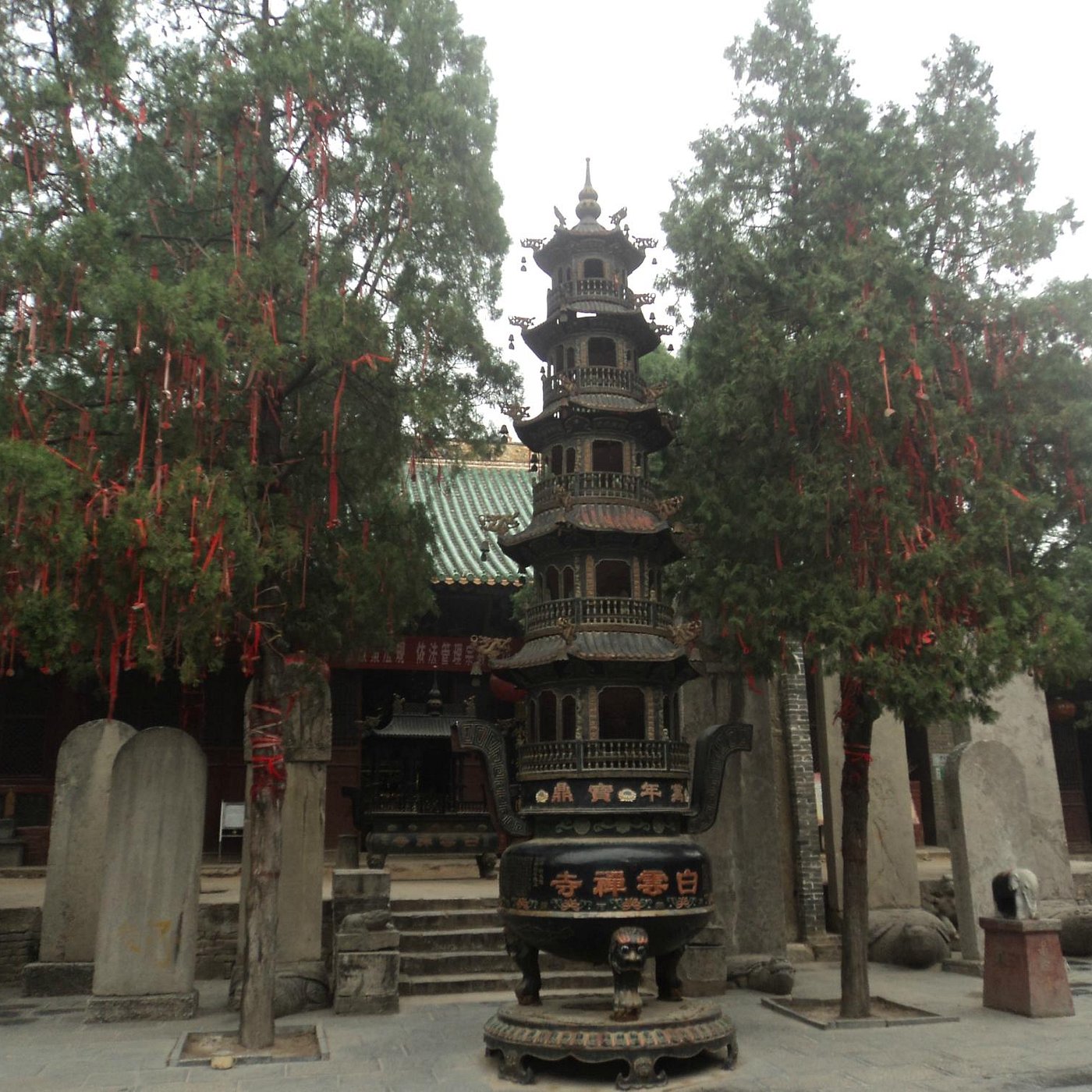 A scenic view of Pingdingshan Ruzhouwenmiao