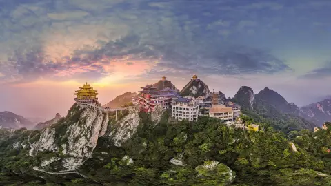 A scenic view of Pingdingshan Ruzhouwenmiao