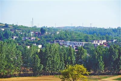 A scenic view of Pingdingshan Yanhedianyaozhi