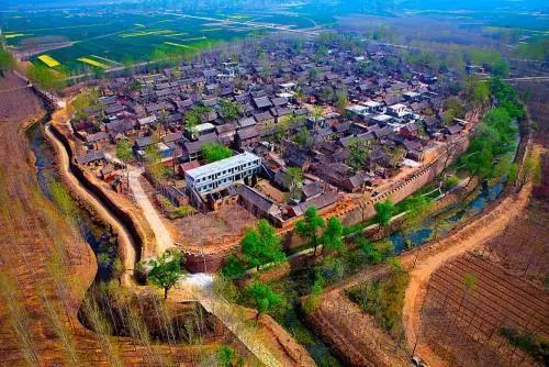 A scenic view of Pingdingshan Yushan'Eqianhoufanggongzuoweiyuanhuijiuzhi