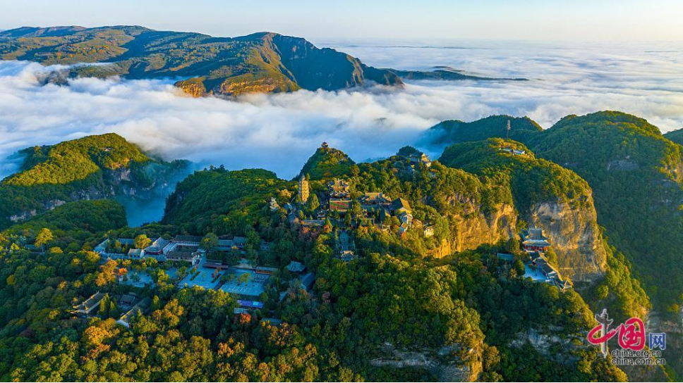 A scenic view of Pingliang Kongtongshan Gujianzhuqun