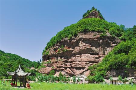 A scenic view of Pingliang Niujiaogou Yizhi