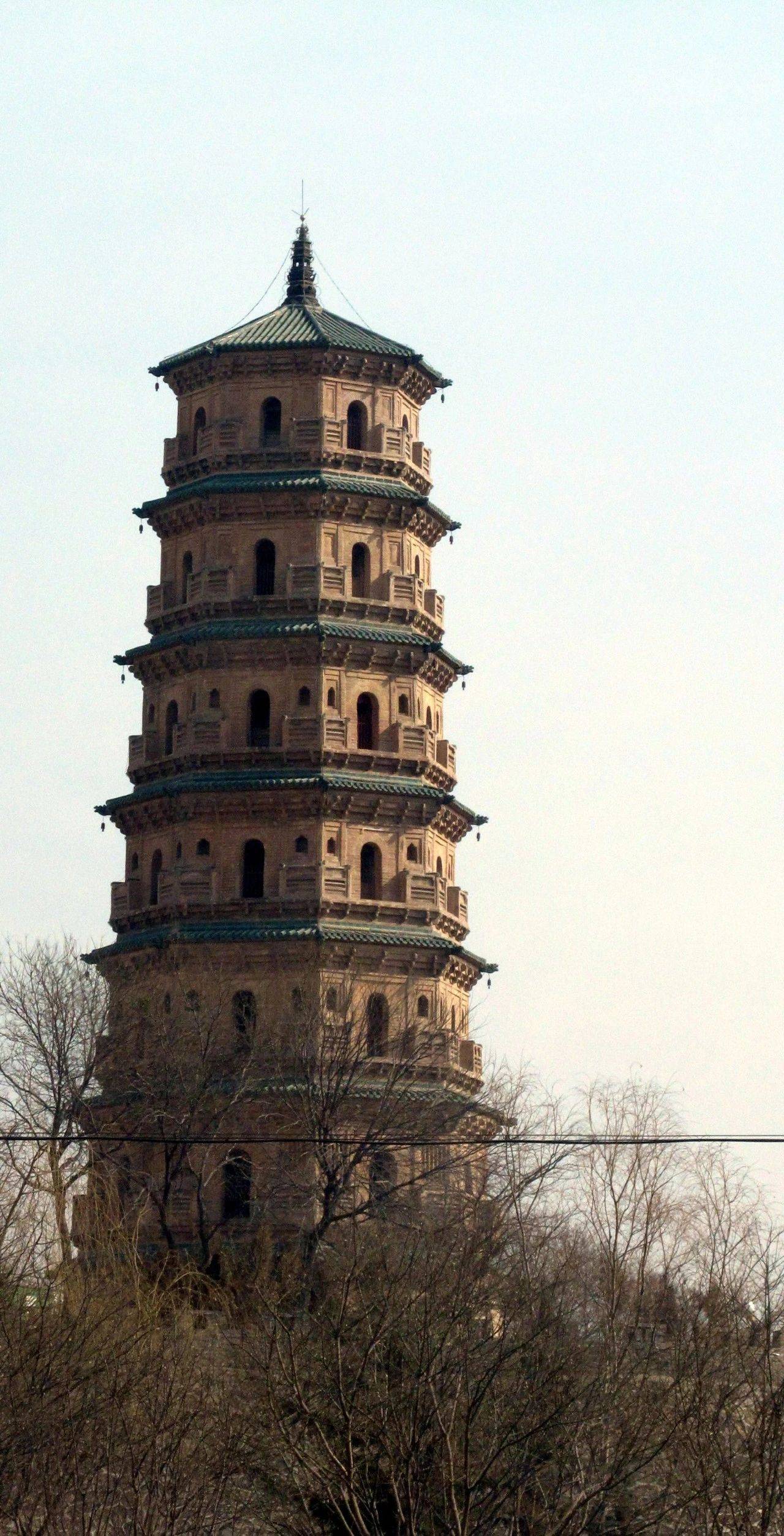 A scenic view of Pingliang Yanensi Ta