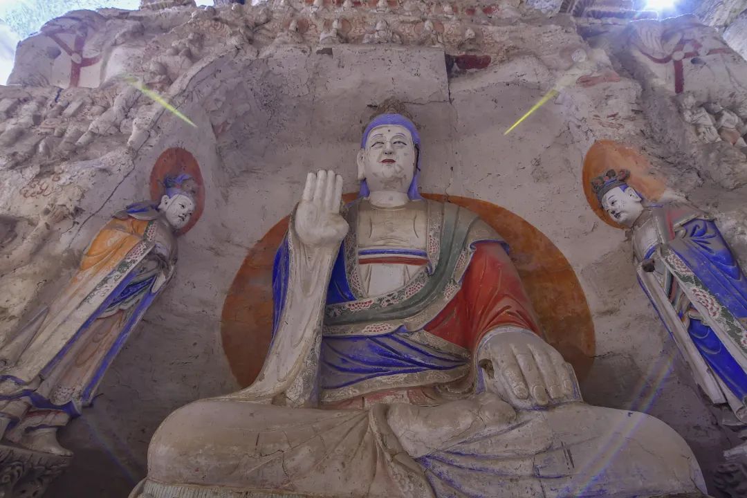 A scenic view of Pingliang Yunyasi He Chenjiadong Shiku