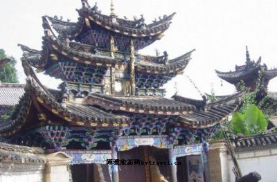 A scenic view of Puer Jinggu Daizu Fosi Jianzhuqun