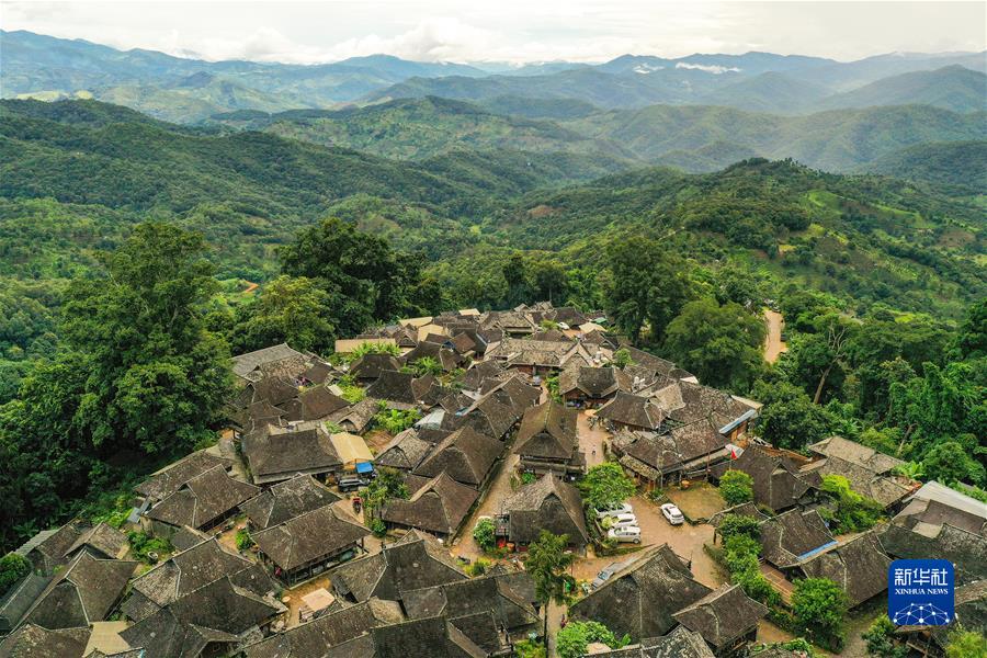 A scenic view of Puer Jingmai Guchayuan