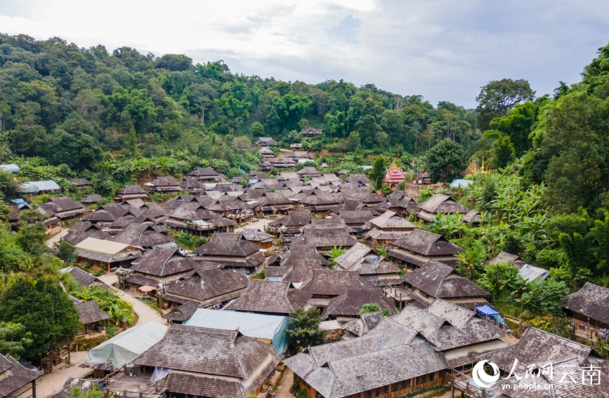 A scenic view of Puer Jingmai Guchayuan
