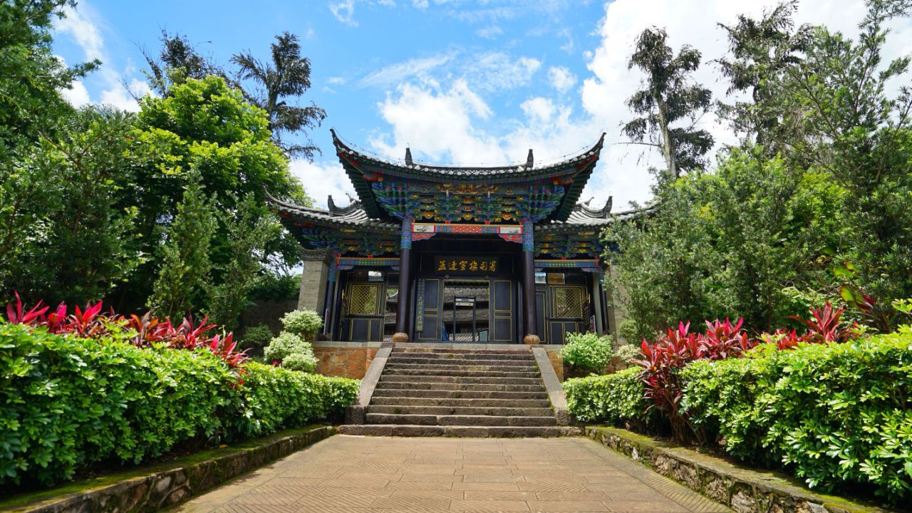 A scenic view of Puer Menglian Xuanfusi Shu
