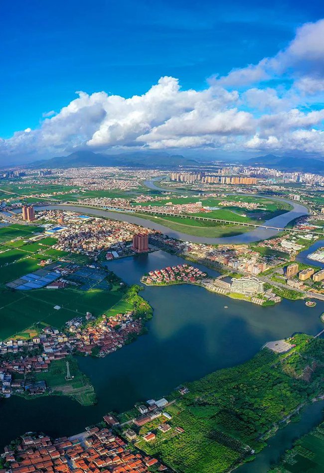 A scenic view of Putian Mulanbei