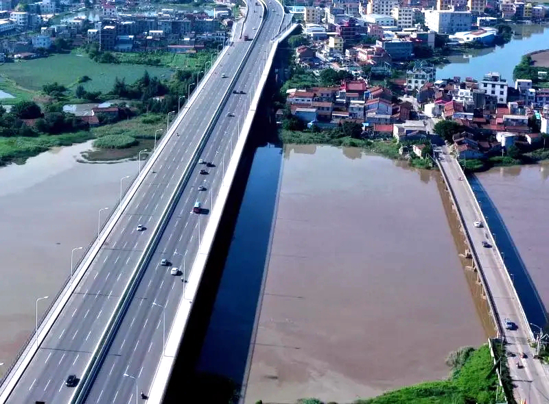 A scenic view of Putian Ninghaiqiao