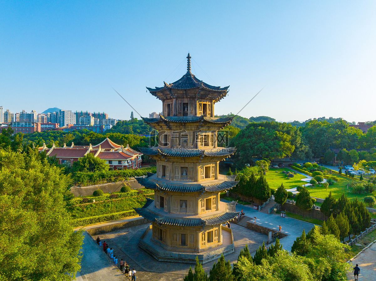 A scenic view of Putian Shijia Wenfo Ta